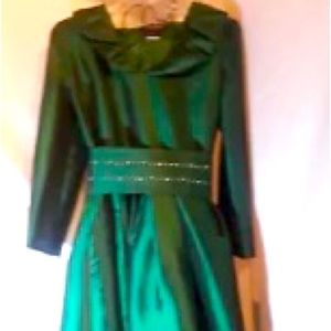 Stacy Adana Emerald green cocktail/party dress.